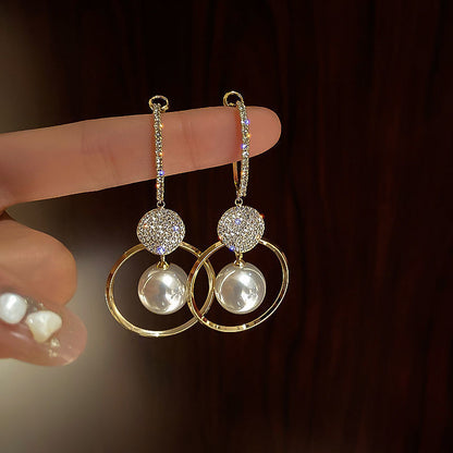 Evelyn™ Pearl Hoop Earrings